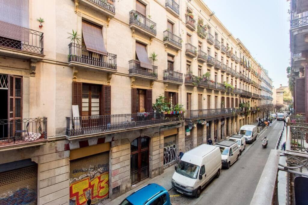 Bright And Modern 4bedroom With Terrace In Ramblas P2 * Barcellona